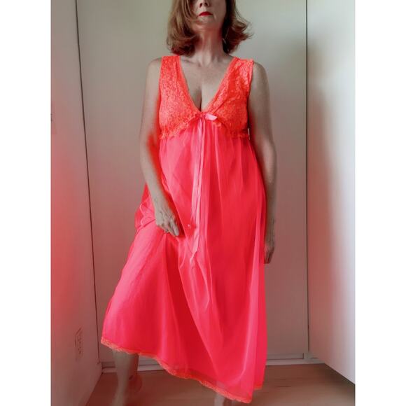 Vintage Lingerie Nightie Neon Coral Orange Lace Size M/Large Fit Bright - Picture 5 of 8